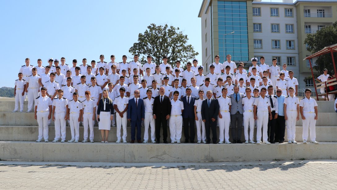 Müdürümüz Altınova T.G.A.Ş. Denizcilik Anadolu Meslek Lisesi'ni Ziyaret Etti