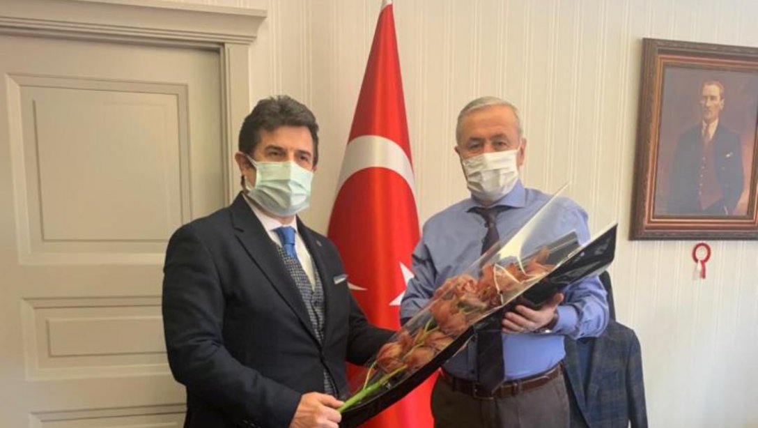İl Millî Eğitim Müdürümüz Dr. Abdülaziz Yeniyol, Millî Eğitim Bakanlığı'nda Bir Dizi Ziyarette bulundu