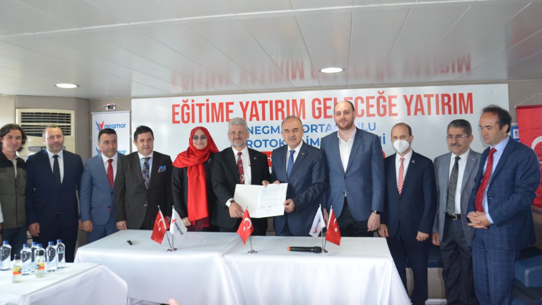 Altınova İlçesi Tavşanlı Beldesi'nde Negmar Ortaokulu Yapımı İçin Protokol İmzalandı